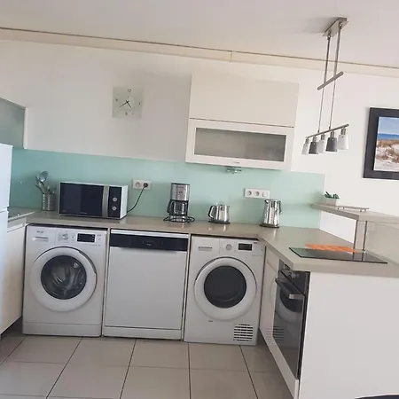 Moderne Mit Meerblick By Interhome