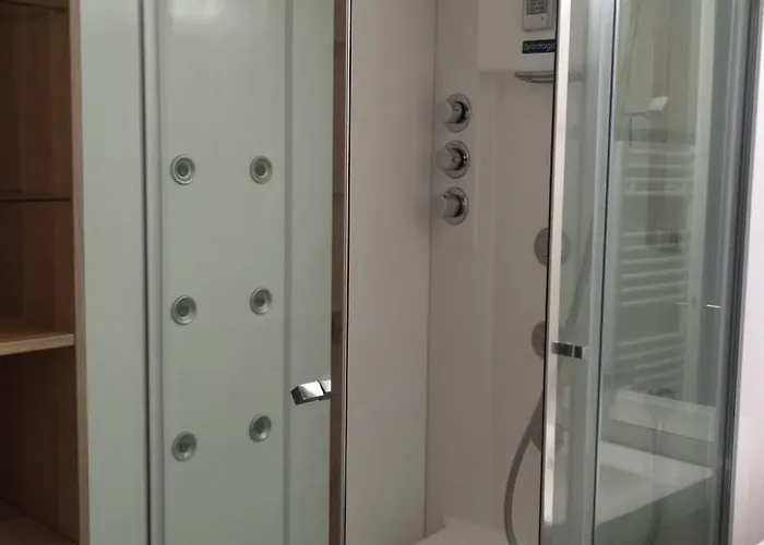 Moderne Mit Meerblick By Interhome דירה אגדה